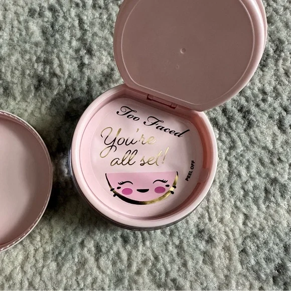 Too Faced Dew You translucent radiant setting power NEW - Picture 6 of 6